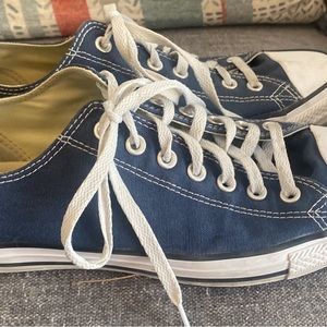 Navy Converse All Star. Mens 9.5 or Womens 11.5.